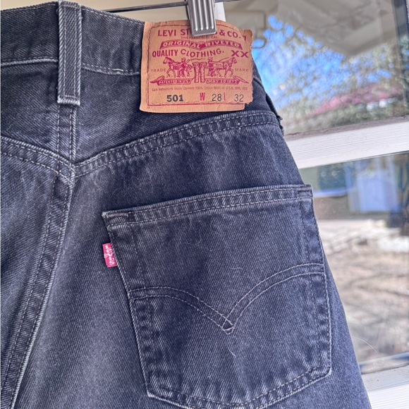 Vintage 501 Levi's Black Straight Jeans - Picture 8 of 8